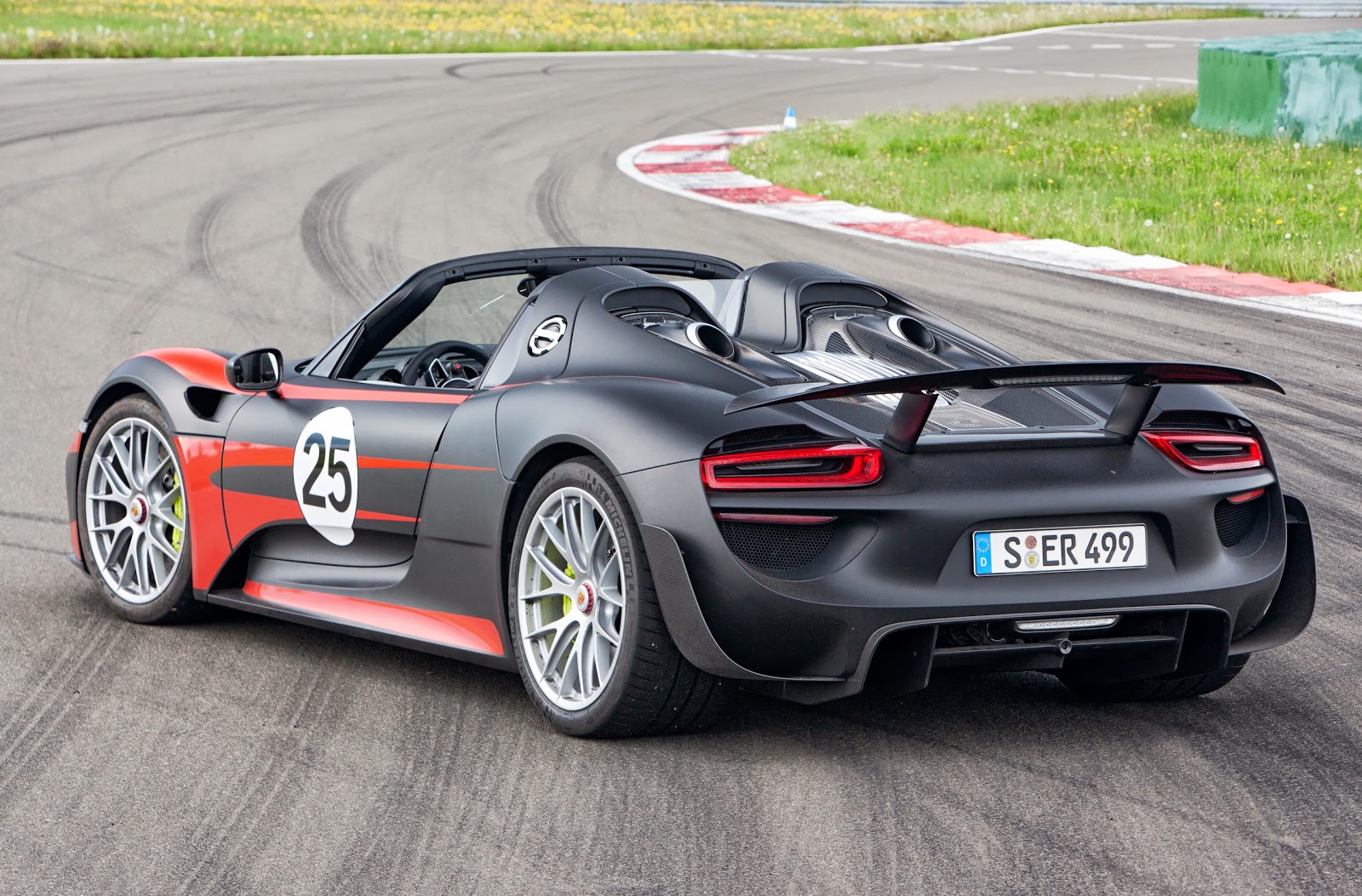 Official! Porsche 918 Spyder specs, prices and photos The Crittenden Automotive Library