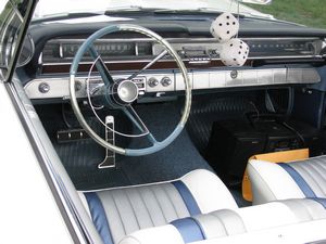 1962 Pontiac Bonneville Dashboard