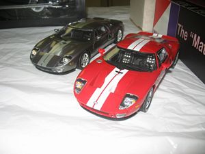 CARS in Miniature Ford GT