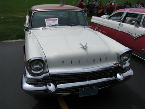 1957 Packard Clipper