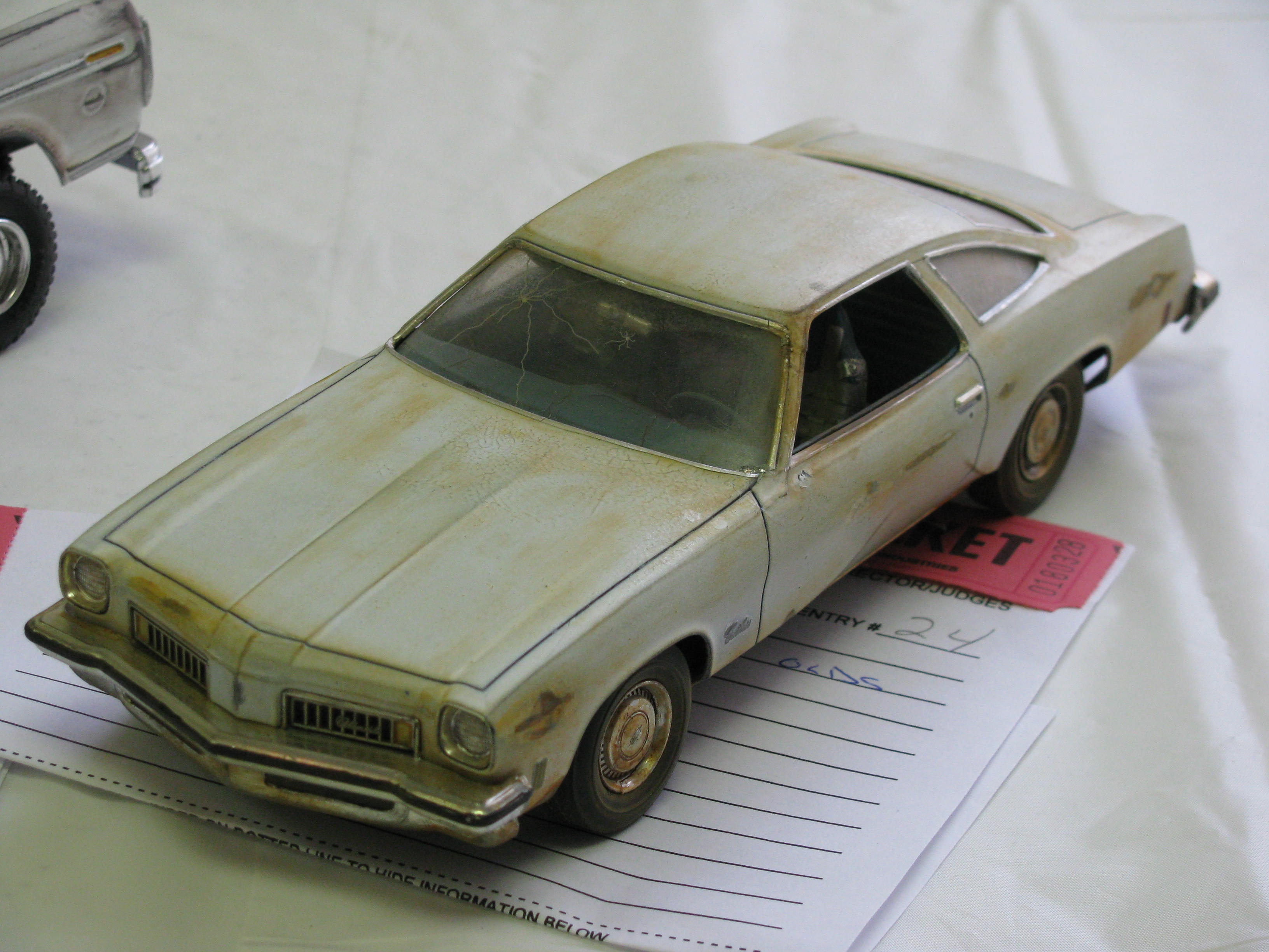 PLASTIC MODEL CARS - vumandas kendes