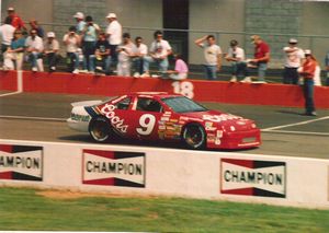 1989 Bill Elliott Car at the 1989 Champion Spark Plug 400