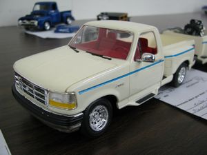 Ford F-150 FlareSide Model Truck Bed Trailer