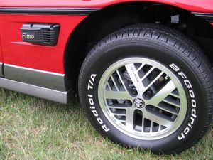 1985 Pontiac Fiero GT Wheel