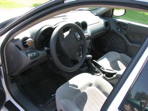 2003 Pontiac Grand Am GT Interior