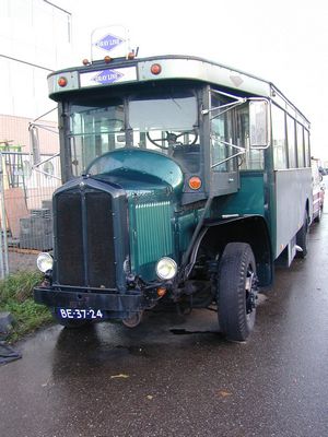 Bus