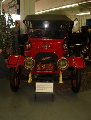 1913 Studebaker Model 25 Touring Sedan
