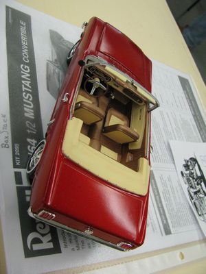 1964½ Ford Mustang 289 Model Car