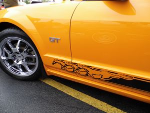 2007 Ford Mustang - Grabber Orange