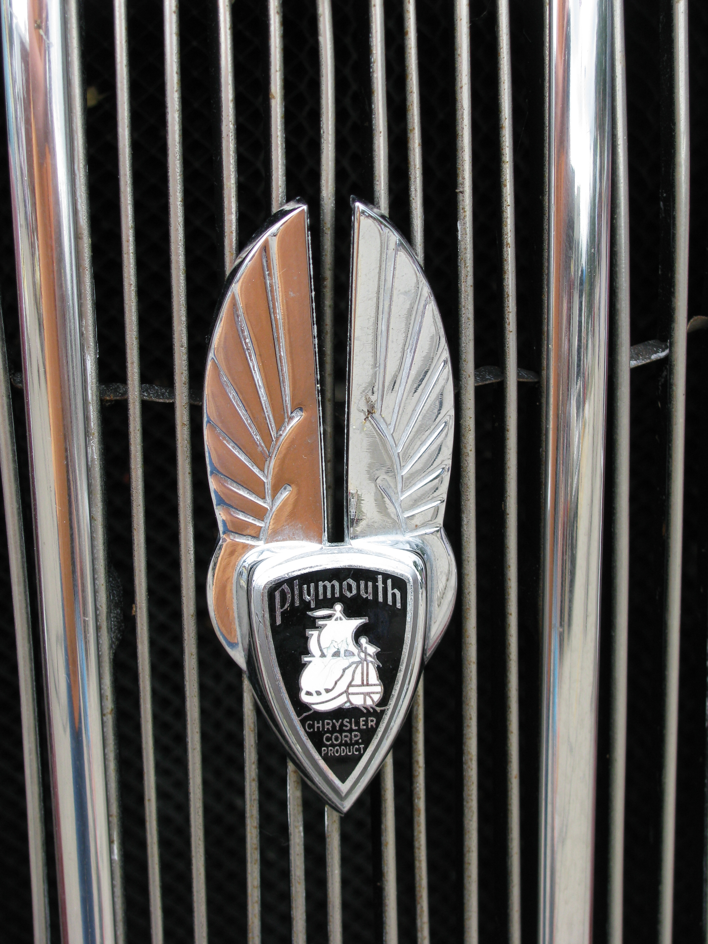 View photo of 1936 Plymouth
