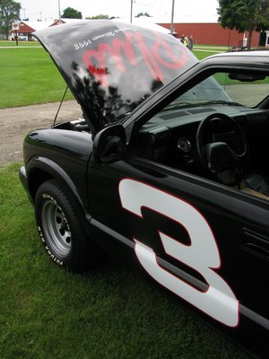 1994 Chevrolet S-10 Dale Earnhardt Tribute