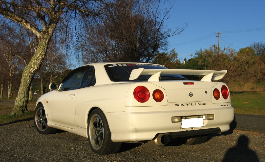 View photo of R34 Nissan Skyline 25GTt 1468KB