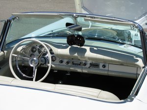 1957 Ford Thunderbird