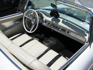1957 Ford Thunderbird