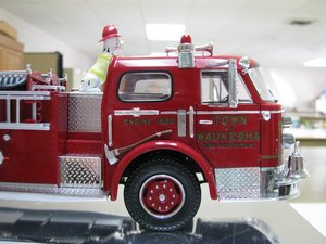 American LaFrance 1000 Century Series Waukesha Fire Department Engine 1692