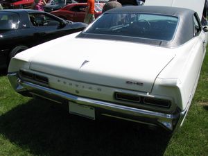 1966 Pontiac 2+2