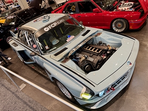 modified 1973 BMW 3.0 CSL