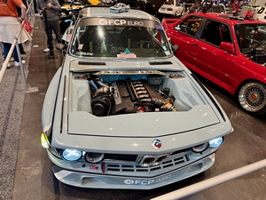 modified 1973 BMW 3.0 CSL