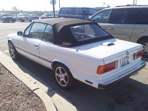 BMW 325i Convertible