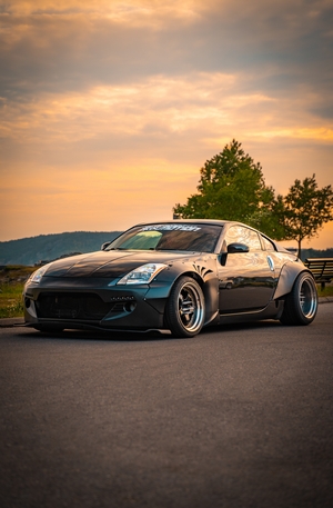 Midnight Motion Nissan 350Z