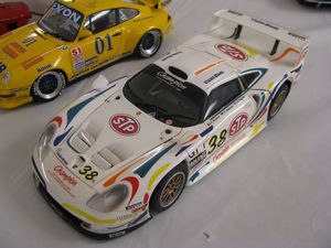 Porsche 911 GT1 Model Car