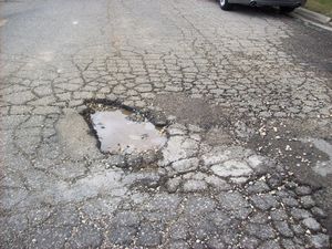 Pothole in Woodstock, Illinois