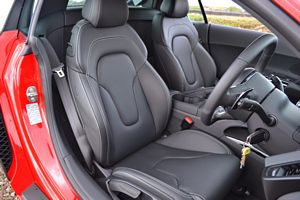 Audi R8 V8 4.2FSI Quattro