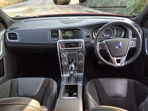 2015 Volvo V60 D6 Hybrid