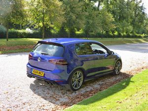 2014 Volkswagen Golf R
