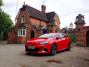 2013 Vauxhall Astra VXR