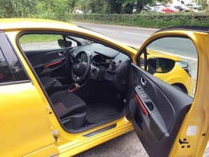 Clio Renaultsport 200