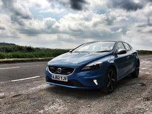 Volvo V40 T5