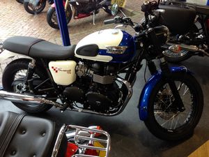 Triumph T124s