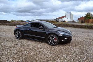 Peugeot RCZ R
