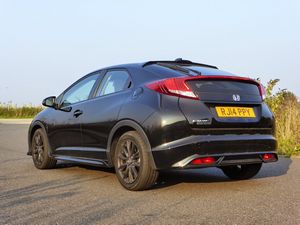 2014 Honda Civic Black Edition 1.6 i-DTEC