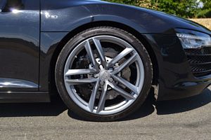Audi R8 V10 Spyder 5.2FSI Quattro
