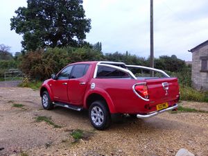 2014 Mitsubishi L200 Barbarian
