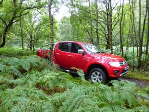 2014 Mitsubishi L200 Barbarian