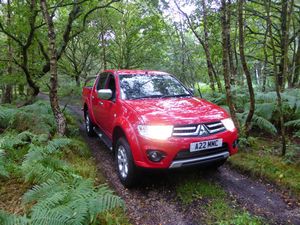 2014 Mitsubishi L200 Barbarian