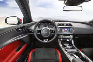 2015 Jaguar XE
