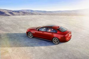 2015 Jaguar XE