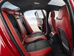 2015 Jaguar XE