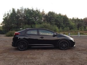 Honda Civic Black Edition 1.6 i-DTEC