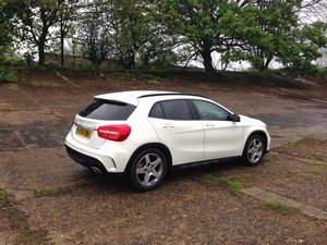 Mercedes-Benz GLA 200 CDI AMG Line