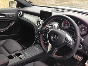 Mercedes-Benz GLA 200 CDI AMG Line