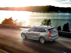 2015 Volvo XC90