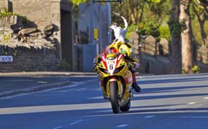 Ian Hutchison hits a seagull whilst doing 170mph in the 2012 Isle of Man TT
