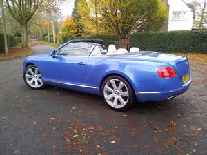 Bentley Continental GTC W12