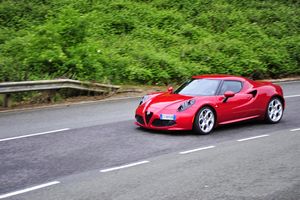 Alfa Romeo 4C