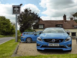 Volvo V60 Polestar
